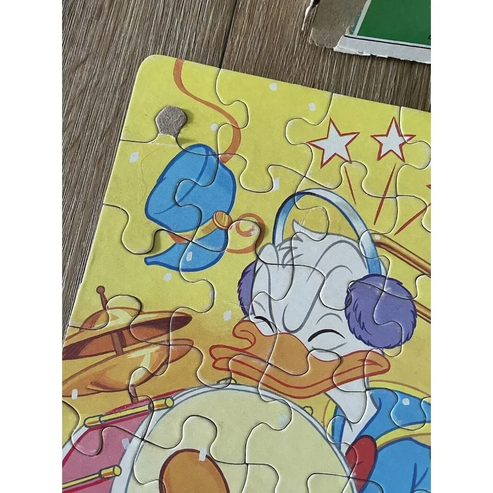 Vintage 1984 Whitman Walt Disney Friends Jigsaw Puzzle, Mickey Band 100 pcs, Toy